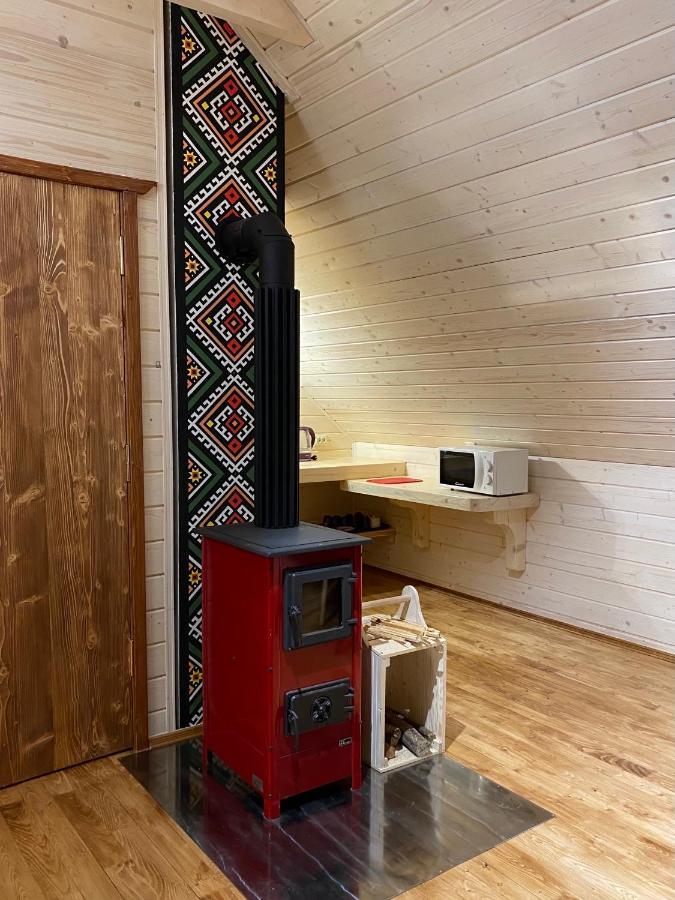Chalet Pidstromom マイコリチン エクステリア 写真
