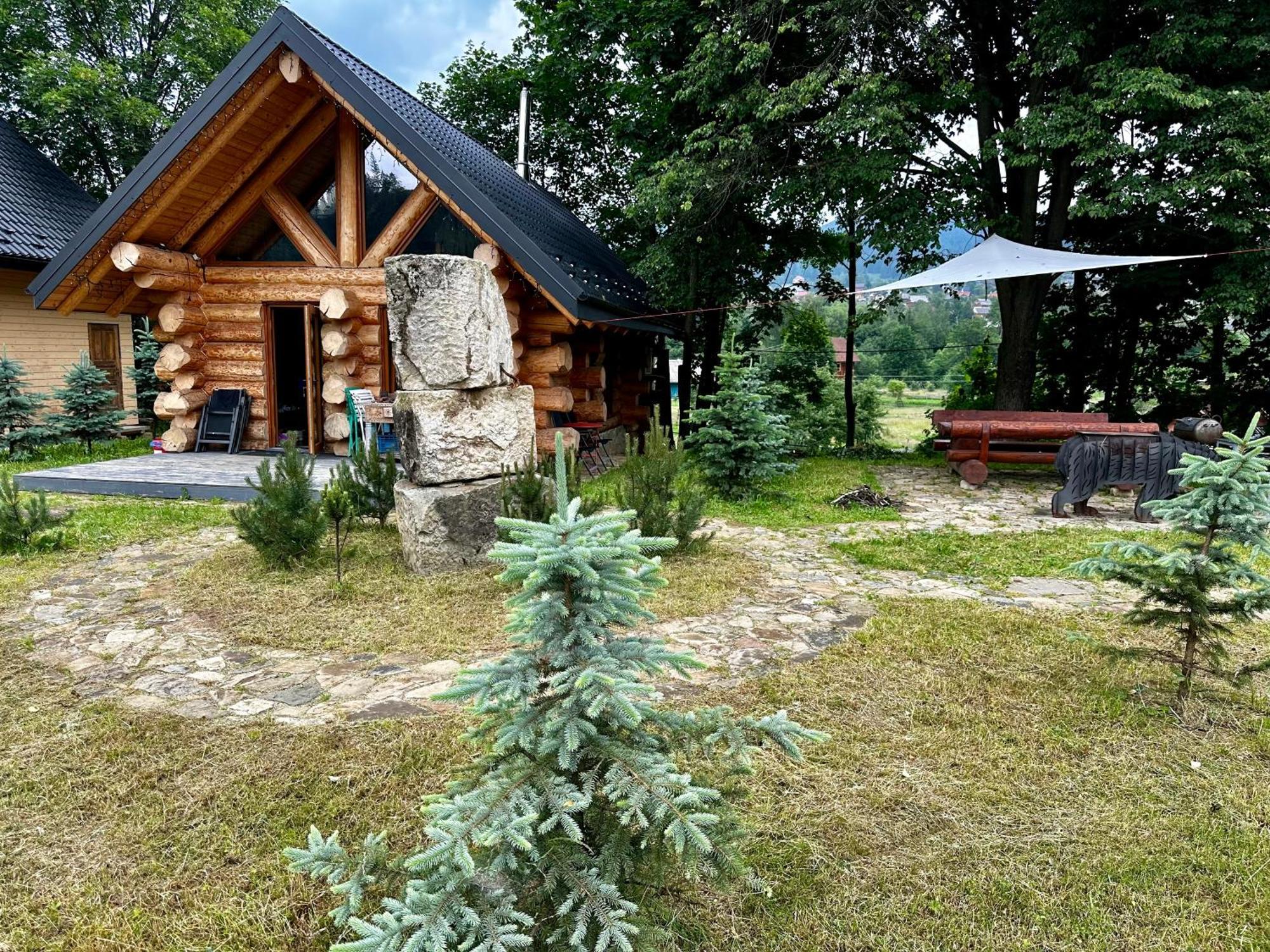 Chalet Pidstromom マイコリチン エクステリア 写真